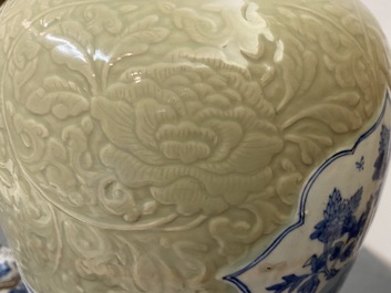 Een Chinese vaas met blauw-wit decor op sgraffito celadon fondkleur, Kangxi